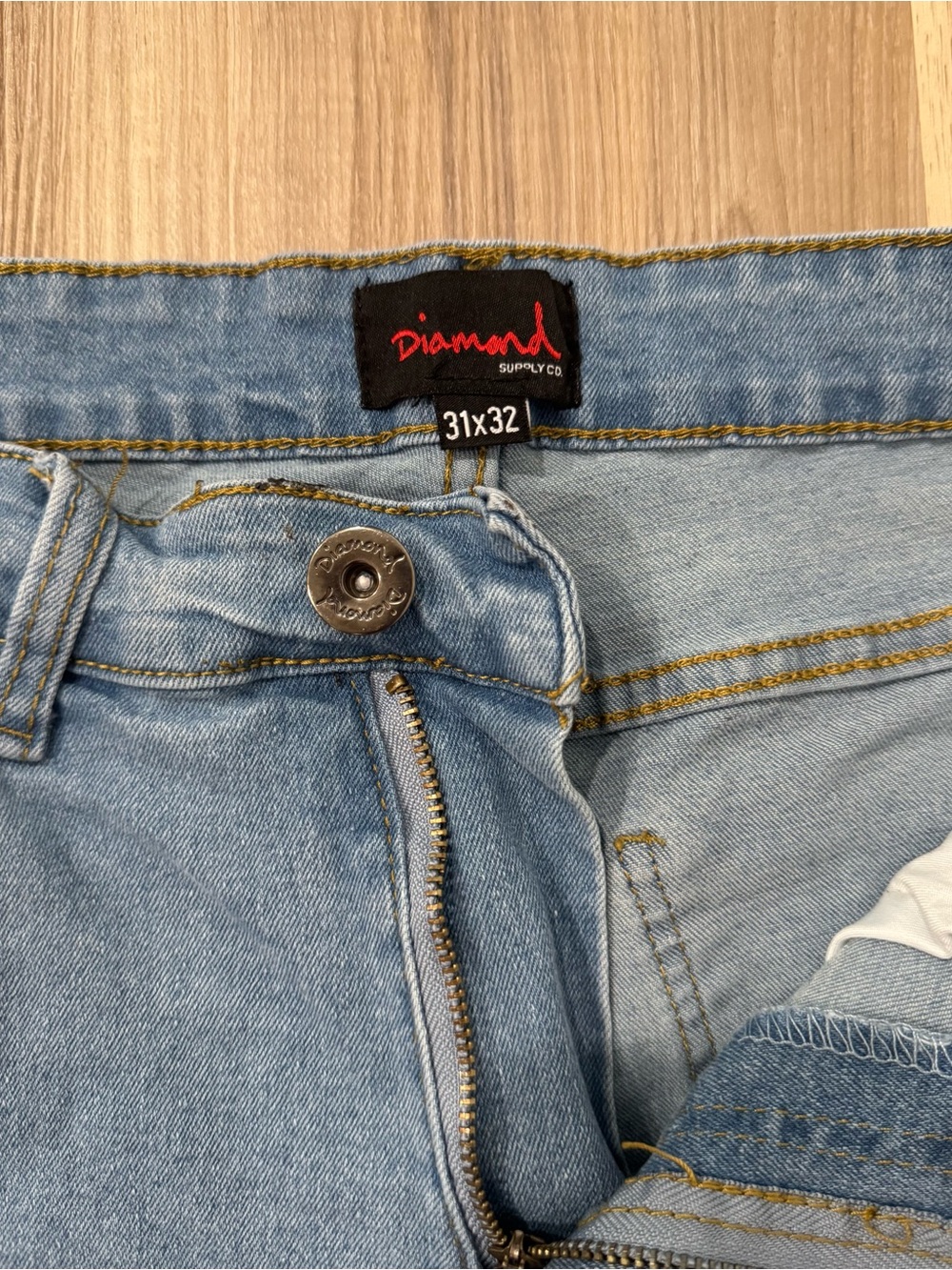 Diamond Supply Co. Men's Light Wash Straight Jeans Size 31X32 - Picture 4 of 6